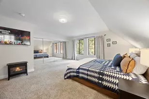 10868 Laurelwood Dr, Truckee, CA 96161 - Photo 13