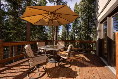 10868 Laurelwood Drive, Truckee, CA 96161 - Photo 23