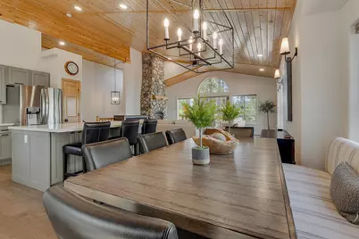 14313 Hansel Avenue, Truckee, CA 96161 - Photo 9