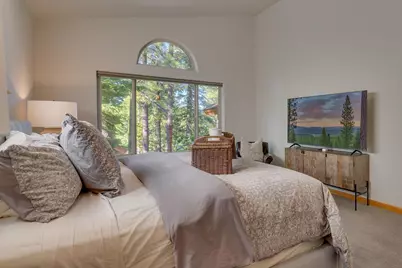 14313 Hansel Avenue, Truckee, CA 96161 - Photo 13