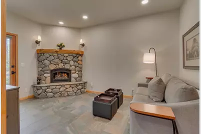 14313 Hansel Avenue, Truckee, CA 96161 - Photo 17