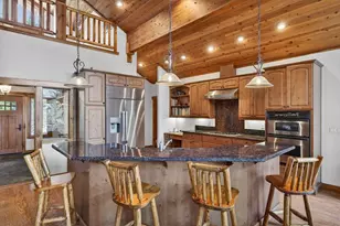 10971 Beacon Rd, Truckee, CA 96161 - Photo 9