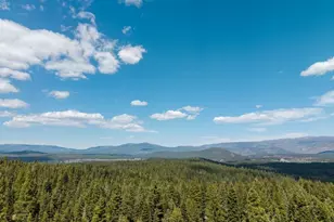 10971 Beacon Rd, Truckee, CA 96161 - Photo 25