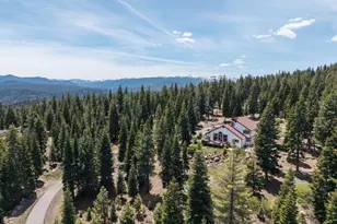 10983 Beacon Rd, Truckee, CA 96161 - Photo 1