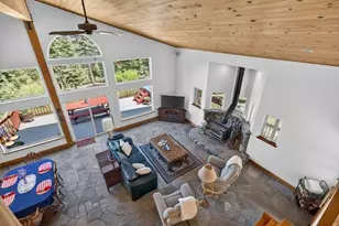 10983 Beacon Rd, Truckee, CA 96161 - Photo 13