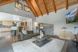 10795 Passage Pl, Truckee, CA 96161 - Photo 5