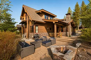 10120 Sagebrush Ct, Truckee, CA 96161 - Photo 3