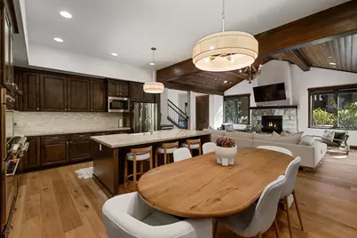 10120 Sagebrush Court, Truckee, CA 96161 - Photo 9
