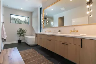 211 Palisades Cir, Olympic Valley, CA 96146 - Photo 13