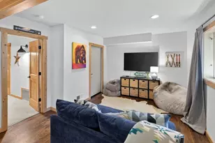 10762 Ponderosa Dr, Truckee, CA 96161 - Photo 21