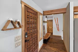 10762 Ponderosa Dr, Truckee, CA 96161 - Photo 13