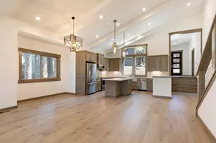 12290 Muhlebach Way, Truckee, CA 96161 - Photo 17
