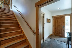 16225 Pine Ct, Truckee, CA 96161 - Photo 23