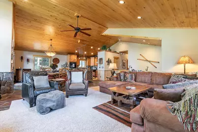 11410 Skislope Way, Truckee, CA 96161 - Photo 3
