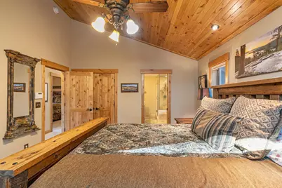 11410 Skislope Way, Truckee, CA 96161 - Photo 13