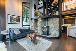 10594 Snowshoe Cir, Truckee, CA 96161 - Photo 3
