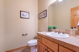 10364 Winter Creek Loop, Truckee, CA 96161 - Photo 13