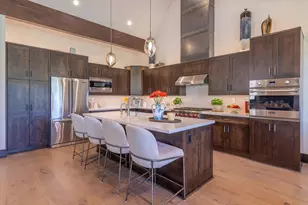 9101 Heartwood Dr, Truckee, CA 96161 - Photo 15
