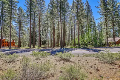 11190 Comstock Drive, Truckee, CA 96161 - Photo 11
