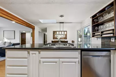 10895 Jeffrey Pine Road, Truckee, CA 96161 - Photo 13