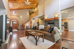 11855 Hope Ct, Truckee, CA 96161 - Photo 5
