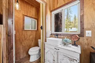 51498 Red Fir Dr, Soda Springs, CA 95728 - Photo 17
