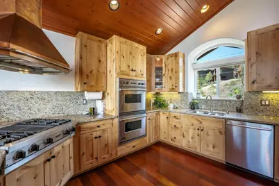 15645 Skislope Way, Truckee, CA 96161 - Photo 9