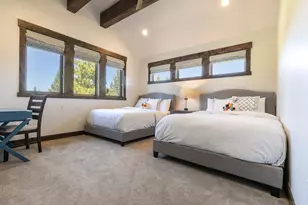 10109 Corrie Ct, Truckee, CA 96161 - Photo 23