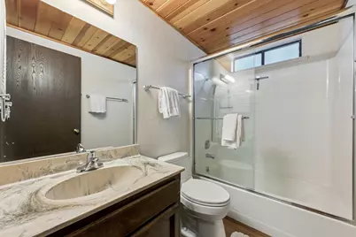 11933 Chamonix Road, Truckee, CA 96161 - Photo 17