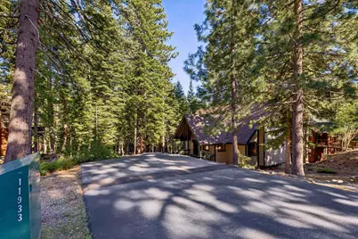 11933 Chamonix Road, Truckee, CA 96161 - Photo 27