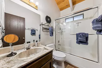 11933 Chamonix Road, Truckee, CA 96161 - Photo 23