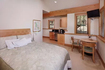 153 Bob Sherman, Truckee, CA 96161 - Photo 25
