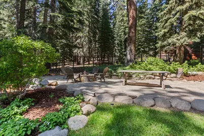 10871 Silver Fir Drive, Truckee, CA 96161 - Photo 25