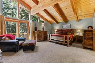 10871 Silver Fir Dr, Truckee, CA 96161 - Photo 11