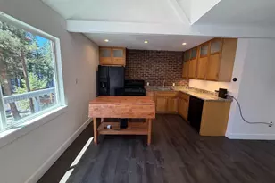 14540 Donner Pass Rd, Truckee, CA 96161 - Photo 27