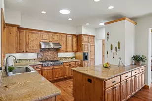 14509 Wolfgang Rd, Truckee, CA 96161 - Photo 9
