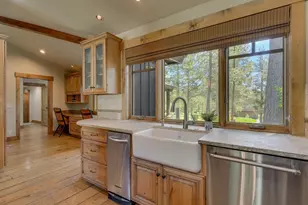 12420 Springbrook Pl, Truckee, CA 96161 - Photo 11