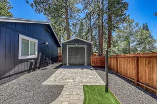 10227 E Laburnham Circle, Truckee, CA 96161 - Photo 35