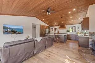 12434 Snowpeak Way, Truckee, CA 96161 - Photo 11