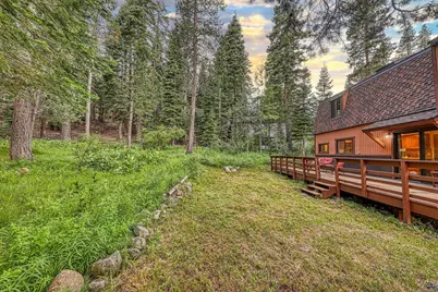 10974 Bolzano Way, Truckee, CA 96161 - Photo 23