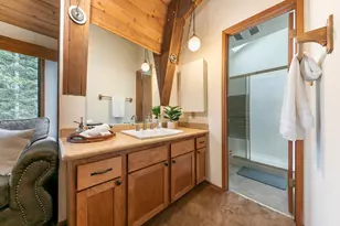10974 Bolzano Way, Truckee, CA 96161 - Photo 17