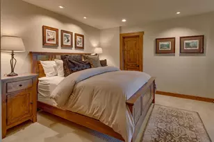 945 Skyline Dr, Tahoe City, CA 96145 - Photo 25