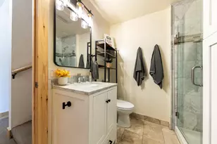 11565 Snowpeak Way, Truckee, CA 96161 - Photo 19