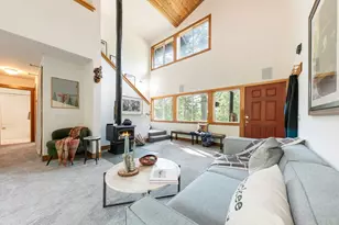 10165 Whitetail Ln, Truckee, CA 96161 - Photo 9