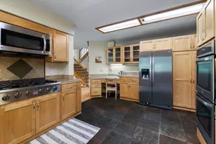 16139 Lancaster Pl, Truckee, CA 96161 - Photo 13