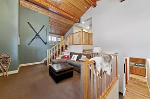 11898 Hope Ct, Truckee, CA 96161 - Photo 11