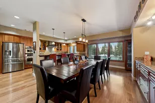 11898 Hope Ct, Truckee, CA 96161 - Photo 7