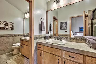 253 Basque, Truckee, CA 96161 - Photo 15