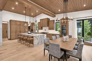 9337 Heartwood Dr, Truckee, CA 96161 - Photo 11
