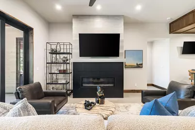 9337 Heartwood Drive, Truckee, CA 96161 - Photo 21